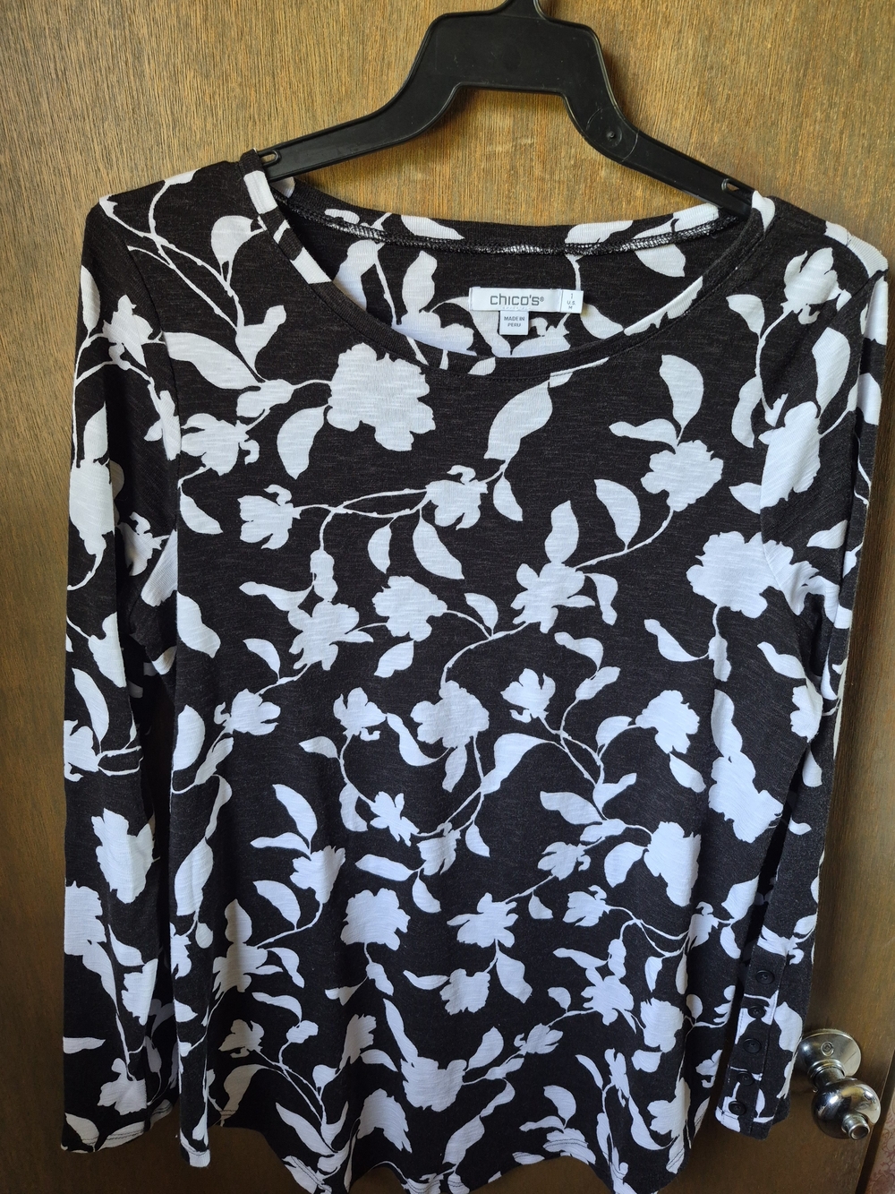 Chico's Black & White Floral Knit Top